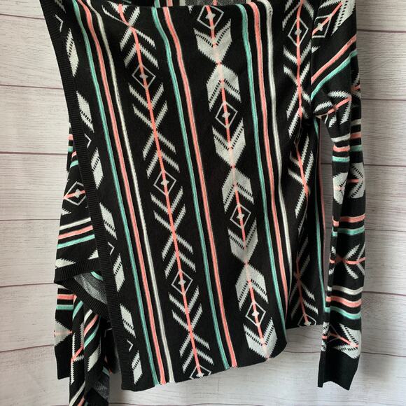 Eyeshadow Geometric Print Cardigan Sweater Open Front Asymmetrical Bottom Size S - Picture 11 of 15